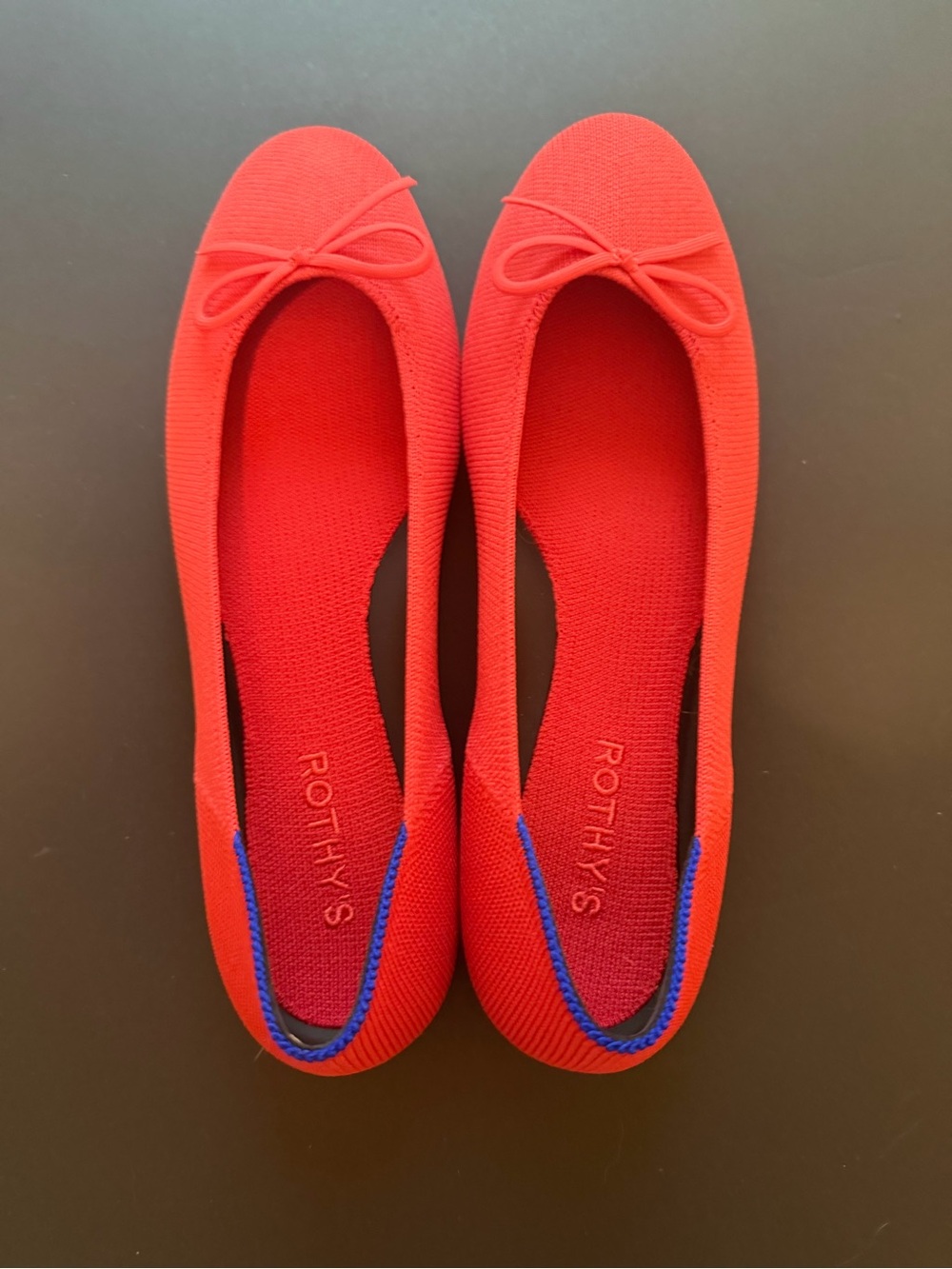 Rothys Glamour Red Bow Flats - New - Size 9.5
